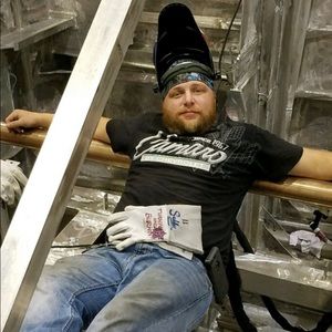 Meet your Posher, Christopher